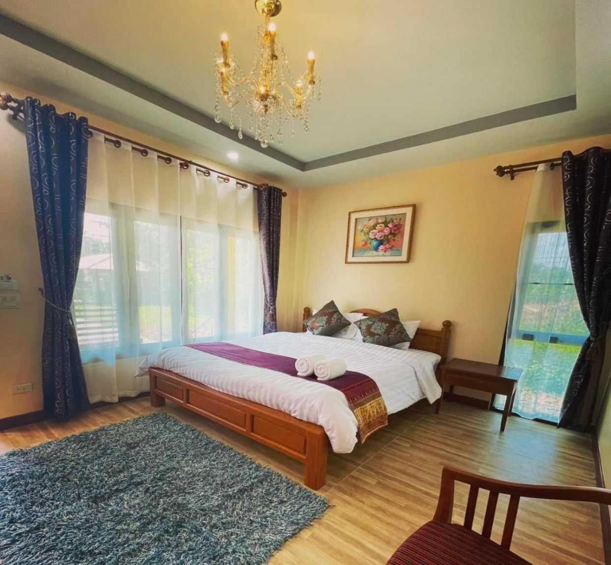 Capital O 75518 Baan Rose Resort Ao Luk Exterior foto