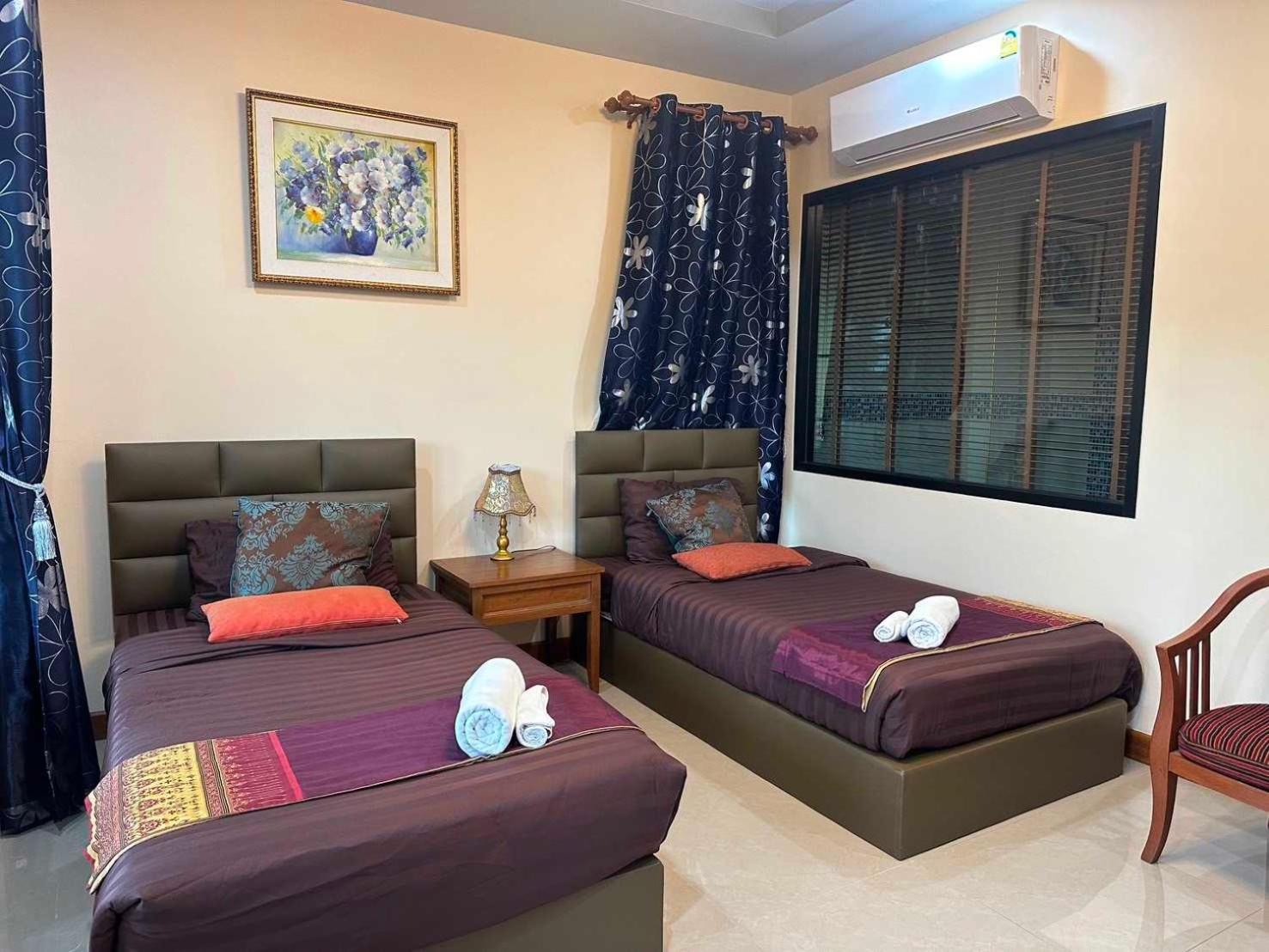 Capital O 75518 Baan Rose Resort Ao Luk Exterior foto